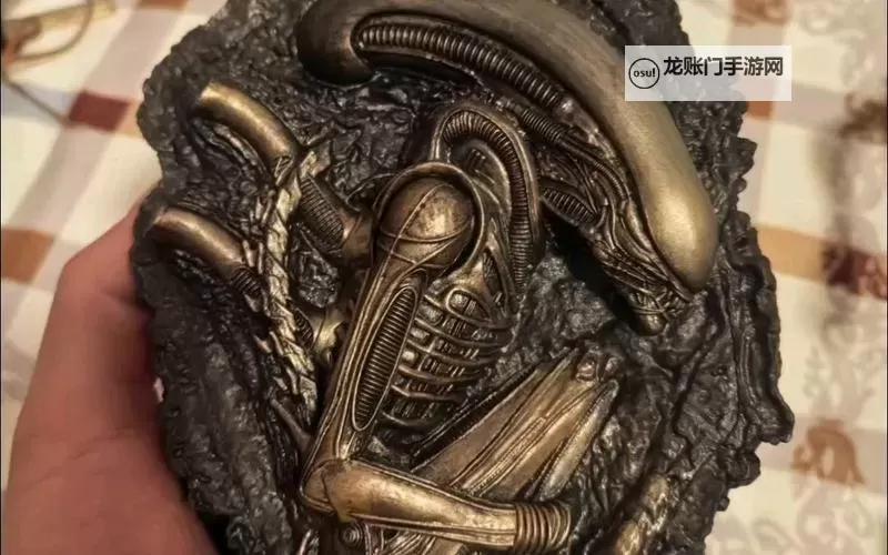 《逆境重生》变异生物-茧图1